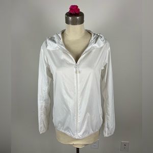 Uniqlo UV blocking hoodie. White. Size L. Gently used condition.